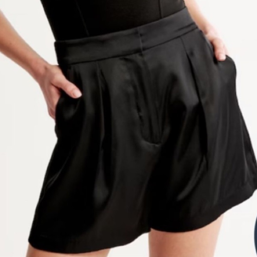 Abercrombie & Fitch Black High-Waist Women's Shorts